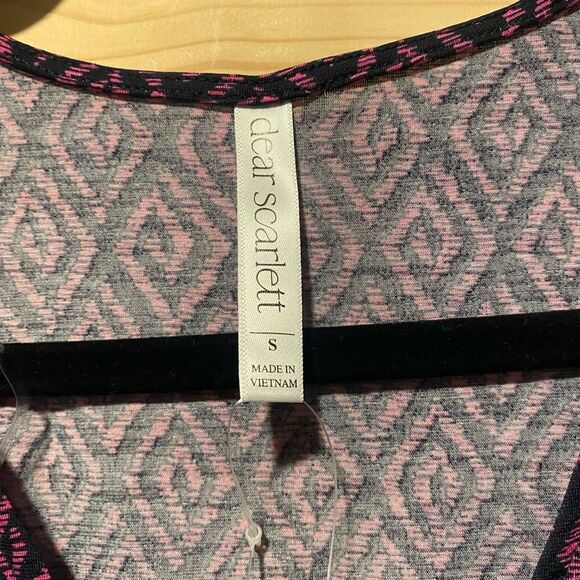 Dear Scarlett Flowy Purple Blue Women’s Devoted Heart Dreamer Top Small NWT - Picture 5 of 5